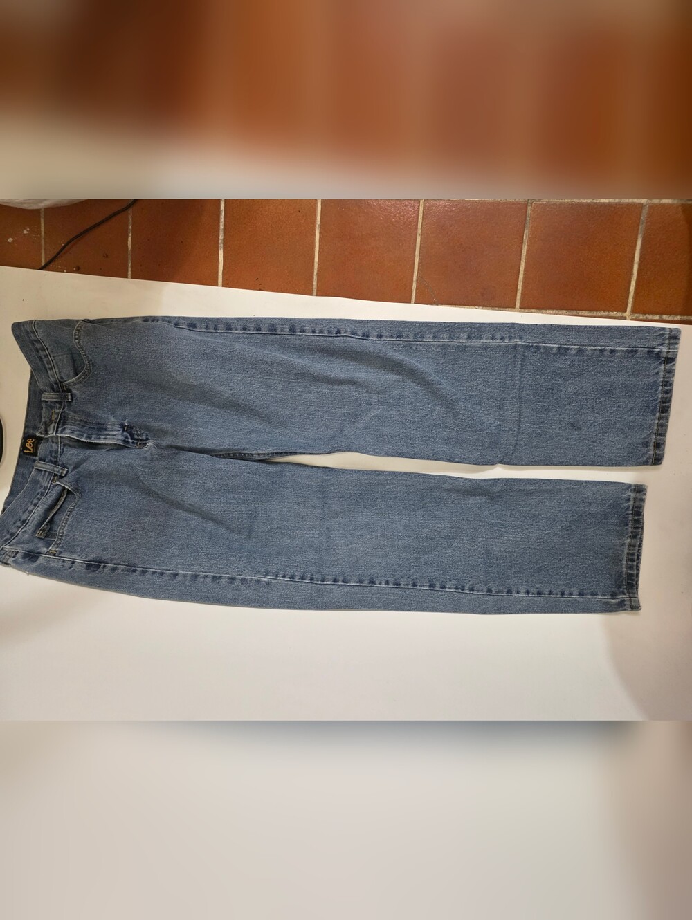 Lee Men's Light Blue Straight Leg Jeans Size 33x32
